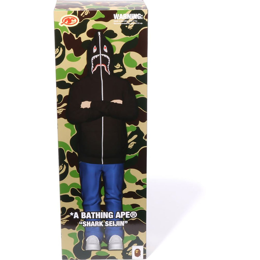 2ND SHARK FIGURE