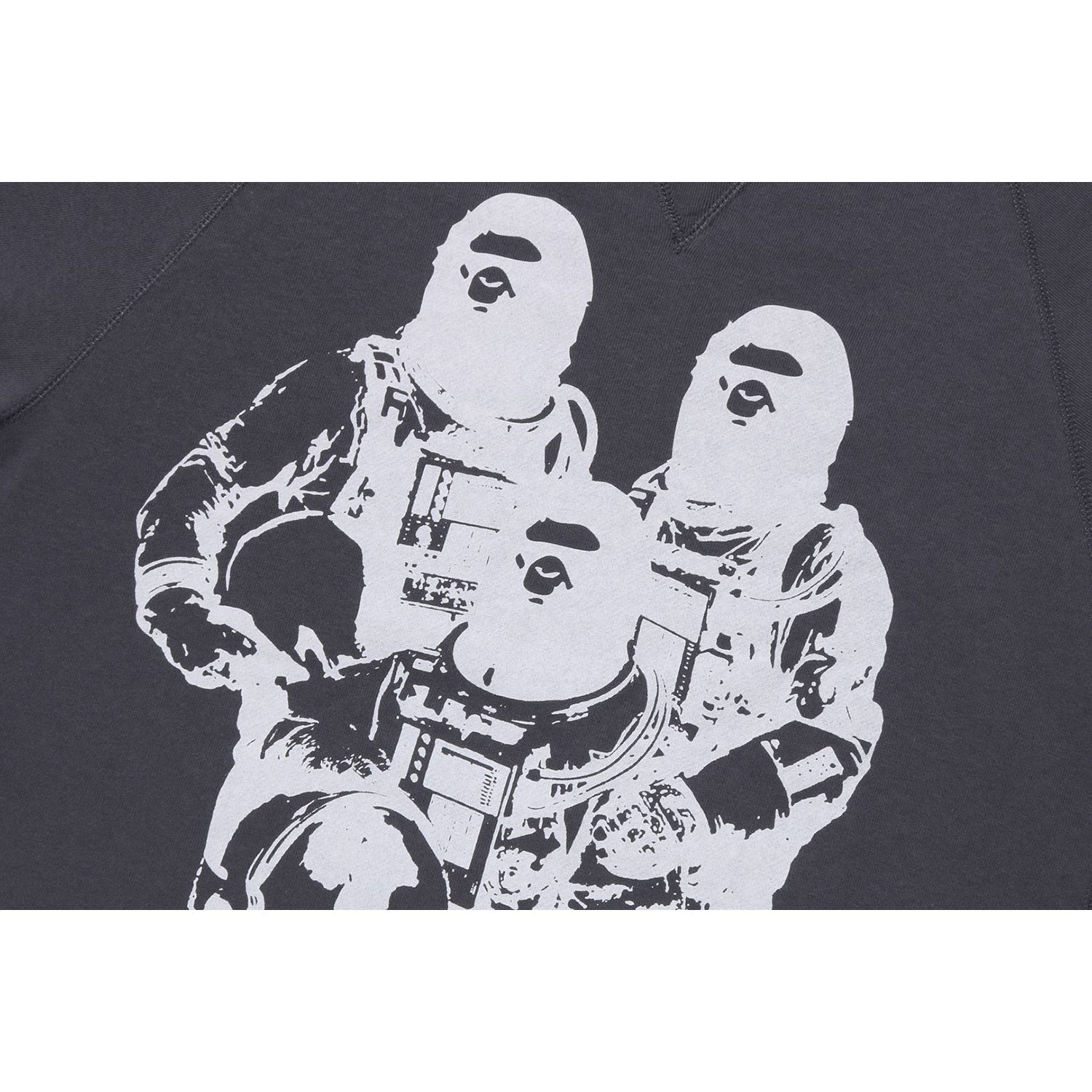 BAPE RELAXED FIT CREWNECK MENS