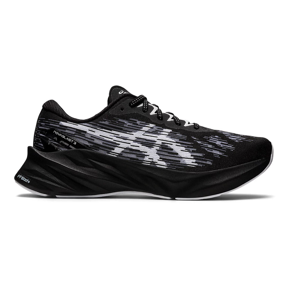 Men's Asics Novablast 3, Black/White, 9.5 D Medium